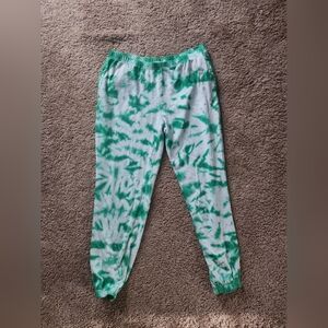 Kelly Green Sweatpants